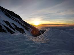 Magdalena_gorzkowska nie ma ulubionych autorów. Sunrise At The Thumb On Mt Shasta Felt Like A Different Planet Mountaineering