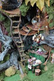 Pin Von Bitsieboo Auf Doll Fairy Gnome Home Feengarten Miniaturgarten Diy Feengarten