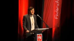 Mouvement des jeunes socialistes, brussels, belgium. Elio Di Rupo Demande A Stephane Moreau De Choisir Entre Ans Et Nethys Rtc Tele Liege