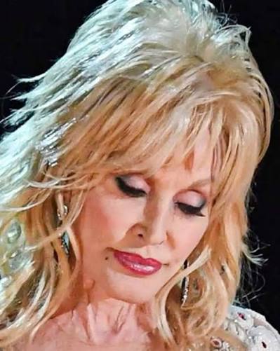 Dolly Parton's Family STUNNED as Lawyers Reveal Who Gets What She Never Gave Away! Dolly Parton died August 25, 2026 in Nashville at 80 after a brief battle with cancer, according to