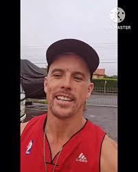 Massive thanks to @jameskeithmusic for this review!! Don’t forget to check  his music out guys ! 😊🙏🏽