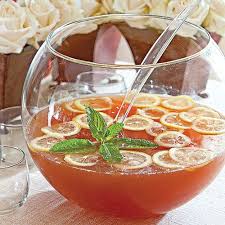 We've got you covered with 15 of our favorite bourbon cocktail recipes to get you through the colder months and beyond. Pin On Drinks