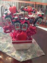The Valentine S Booze Quet Valentine Gifts Valentines Gifts For Boyfriend Boyfriend Gifts