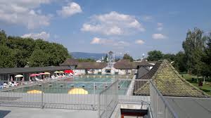 Das Alte Schwimmbad In Der Badi Freibad An Der Aare Romerstrasse 49 4500 Solothurn Solothurn Romerstrasse Freibad