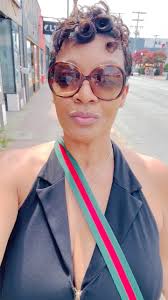 Back to the Future 🖤 ✂️ Tia Little