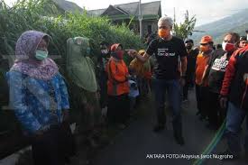 Lowongan kerja di dinas kesehatan kabupaten magelang jurusan akk. Merapi Siaga Bpbd Kabupaten Magelang Evakuasi 607 Warga