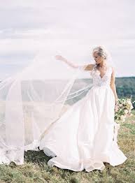 Hannah Billingsley Arkansas Bride Shay Hannah Mooney Wedding Dan Shay Country Music He Bridal Wedding Dresses Bride Portrait Wedding Dresses Romantic