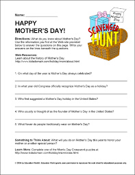 Solitaria, a mother puma, is on the move to hunt prey with her cubs close by.please like and subscribe if you enjoyed it! Internet Scavenger Hunt It S Mother S Day Education World