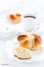 Rezept Fur Guldstycken Mit Kondensmilch Leckere Weiche Brotchen Rezept Rezepte Lecker Susse Brotchen