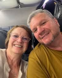 Happy Tuesday everyone! We hope you are all having a g a safe and beautiful  day! We are in Chicago