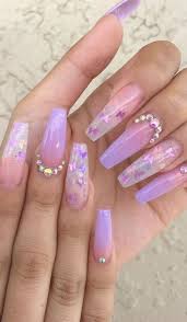 We may share the most gorgeous nail design ideas with you, but let's realize that some people may not be familiar with acrylic nails. Cute Pink Nails Beautiful Ilhadogovernador Acfotografia Aderitacristina Purple Acrylic Nails Purple Ombre Nails Ombre Acrylic Nails