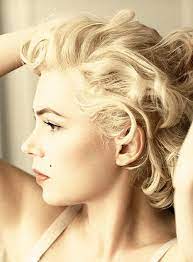 Marilyn had a light, breathy voice that was so obviously a. Michelle Williams As Marilyn Monroe In My Week With Marilyn Michelle Williams My Week With Marilyn Marilyn Monroe Photos