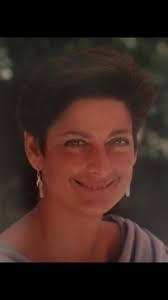 Karen Faircloth's Instagram, Twitter & Facebook