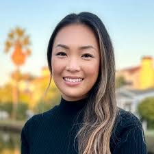 Vanessa Bui's Instagram, Twitter & Facebook