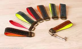 Schlusselanhanger Aus Lederresten Lederreste Handwerk Und Basteln Basteln