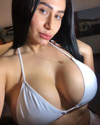 Mujeres Bellaz on X: Cosota bella 💎 @caritobayala 💋👙🔥😈🌿  t.cob7JRm2xmWI  X