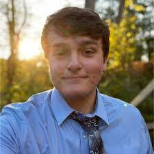 Casey Stapleton's Instagram, Twitter & Facebook