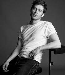 He is best known for his role as niklaus klaus mikaelson on the cw's the vampire diaries an. Pin On Originals