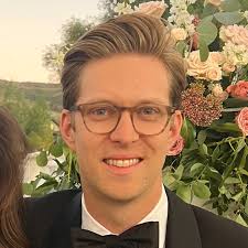 Oisin Lewis Email & Phone Number