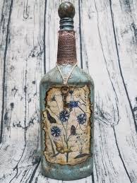 El Lugar Para Comprar Y Vender Todo Lo Que Esta Hecho A Mano Decorated Liquor Bottles Bottles Decoration Wine Bottle Decor