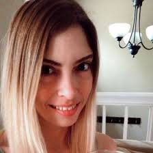 Tiffani Thompson (thompson2010)