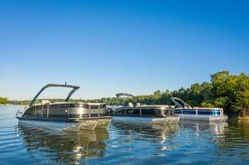 Maybe you would like to learn more about one of these? The Who S Who Of Pontoon Boat Manufacturers Builders Living The Toon Life