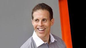 Timothy Lovitt's Instagram, Twitter & Facebook