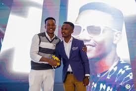 MU MAFOTO: Ibirori by'agatangaza abahanzi banyur