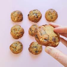 Cookies Amandes Et Chocolat Au Lait Audrey Cuisine Recette En 2020 Cookies Et Biscuits Alimentation Audrey Cuisine