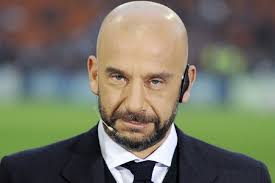 He is an actor and writer, known for lords of football (2013), dumar (2013) and dumar volume two. Chi E Gianluca Vialli Ex Calciatore Biografia E Vita Privata