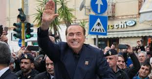 Ricerche simili casa milano via marina: Silvio Berlusconi Da L Addio Definitivo Al Mattone Il Sole 24 Ore