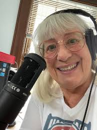 Happy Radio day Thank u to all the stations and personalities BiggRobbLovesu