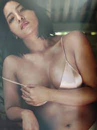 水崎綾女 写真集 sensually 本人手渡し直筆サイン入りの入札履歴 - すべての入札履歴