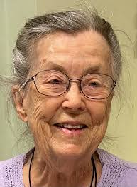 Florence Smith's Instagram, Twitter & Facebook