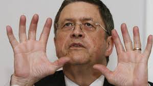 Gibt Valiant Manipulation zu?