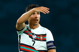Profilo twitter ufficiale della juventus. Soccer No Sign Of Ronaldo Leaving Juventus Says Football Director Reuters
