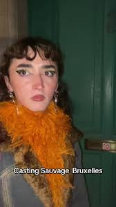 Camille craque sous le silence de Guillaume #girlboss #pourtoi #fyp  #energiefeminine #tentionlesfilles #castingsauvage #camille  #devinelapersonne #godard