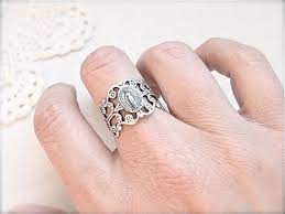 Antique Silver Miraculous Medal Ring Etsy Faith Jewelry Miraculous Medal Antique Silver