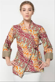Pada awalnya baju dengan kain batik dibuat hanya untuk acara formal dan resmi. Terbaru Model Batik Sasirangan Wanita Pada Inspirasi Pakain Batik Ananta Batik