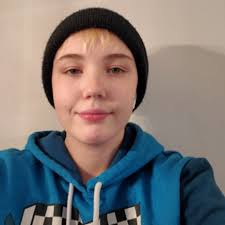 Marci Townsend's Instagram, Twitter & Facebook