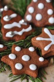 Biscuits De Noel Au Chocolat Recette Facile La Cuisine De Nathalie La Cuisine De Nathalie Recette Biscuit De Noel Recette Biscuit Biscuit De Noel