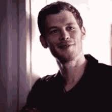 The best gifs of klaus on the gifer website. Klaus Mikaelson Gifs Tenor
