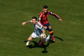 España y Argentina juegan a alargue tras 0-0 en la final del Mundial. Enzo Fernández expulsado