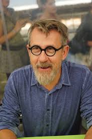 S'y ajoutent les chutes de grêle et les crues soudaines et. Jamy Gourmaud Presente Sa Chaine Youtube Et On Revoit Asterix