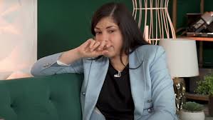 Jun 03, 2021 · 2021.06.03. Gaspar Evelin Elsirta Magat Elmondta Hogy A Gyozike Show Idejen Az Eletet Feltette 24 Hu