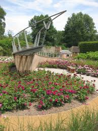Andrew Wilson And Gavin Mcwilliam Of Wilson Mcwilliam Studio The Savill Rose Garden Windsor Great Park Surrey England Apld International Landscape Design A