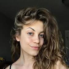 Ida Bowen (@idax.bowen)