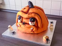 Weitere ideen zu halloween, halloween kuchen, halloween essen. Eine Leckere Halloween Torte Selber Backen Brotfrei