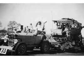 Burden's Camp Blossom Parade Entry : Hawke's Bay Knowledge Bank