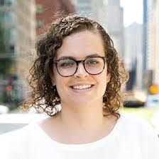 Lynn Nowak's Instagram, Twitter & Facebook